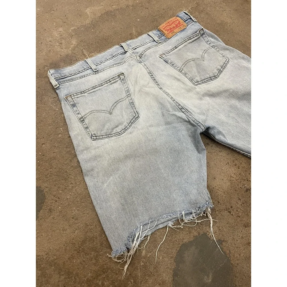 Levis 505 Shorts Mens 40 Light Wash Blue Denim Distressed Cutoff Raw Hem Zip Fly